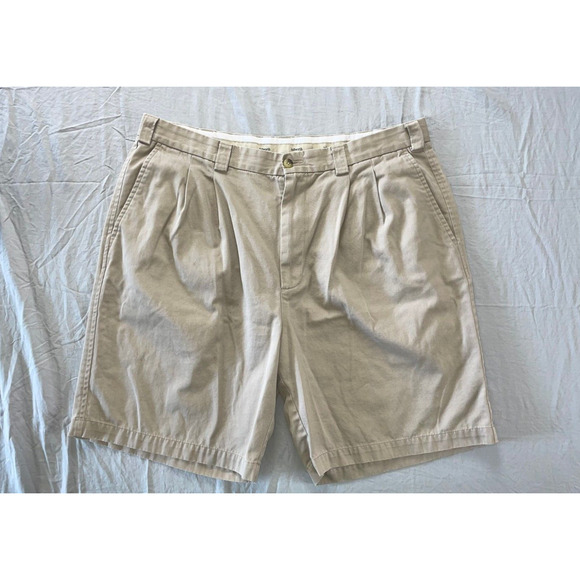 Ashworth Pleated 100% Cotton Chino Golf Shorts. Beige, Men's Size 38. GUC!! - Picture 1 of 5